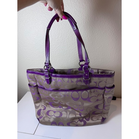 Y2K Coach Signature Tote Bag Women Purple Tan Monogram Patent Trim Aesthetic - Picture 2 of 12